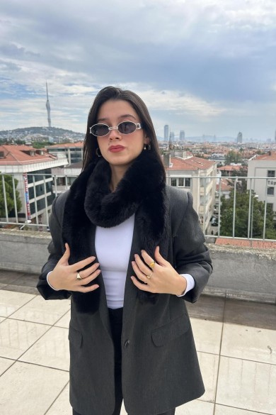 Kendinden Geçmeli Yumuşak Dokulu Peluş Kadın Atkı