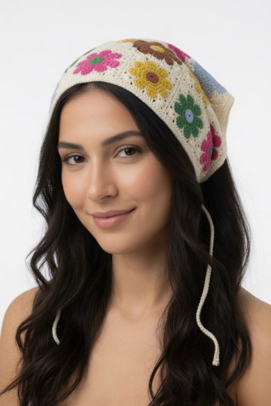 Motifli Üçgen Triko Kadın Bandana