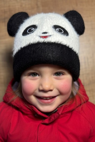 Çocuk Panda Figürlü Bere | Tüylü Kulaklı Kışlık Tasarım